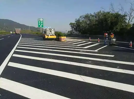 道路标线施工
